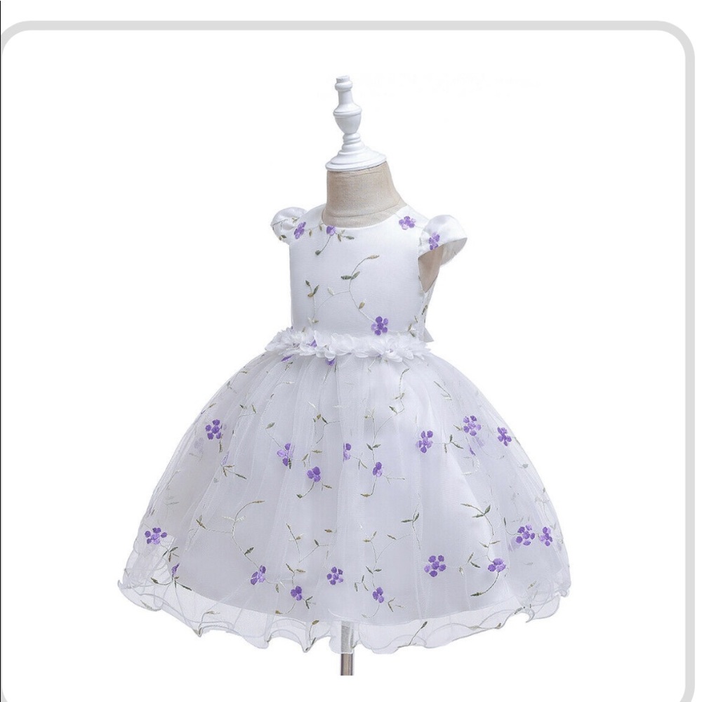 NWT Beautiful Girls Party Dress - Picture 4 of 9